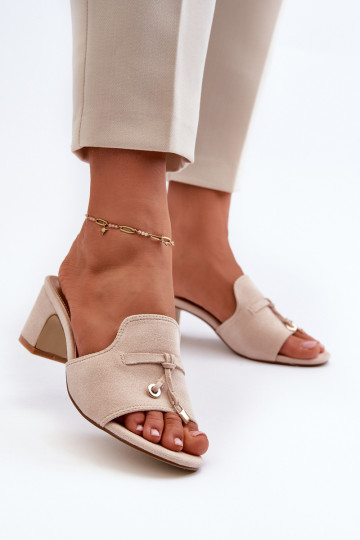 Damenhausschuheaus Öko-INildlederu mit Absätzen Beige Jemenna