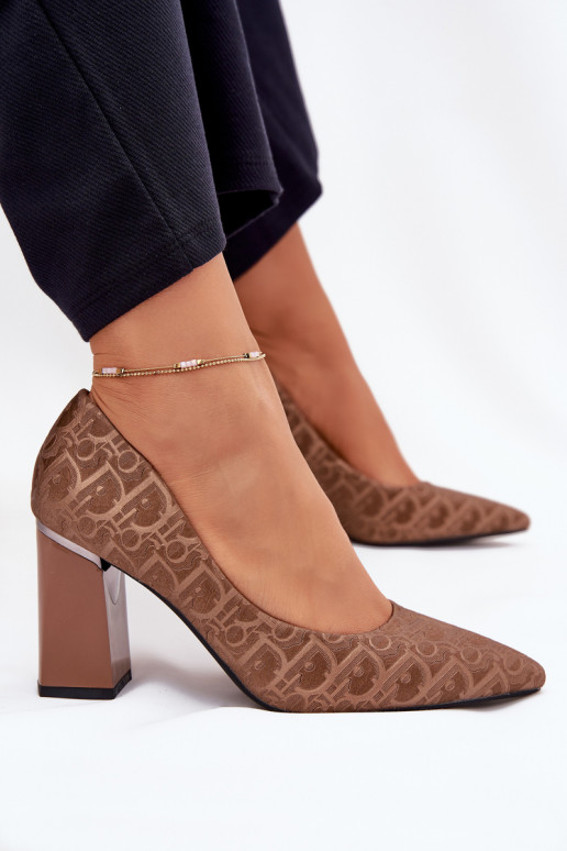 Hochhackige Schuhe Mit Dekorationen Tłoczeniem Vinceza 62254 braune Farbe Hochhackige Schuhe Mit Dekorationen Tłoczeniem Vinceza 62254 braune Farbe