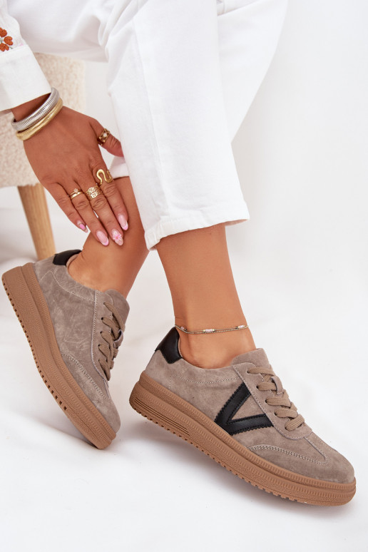 aus INildleder Sneakers Stilvollllschuhe Feminin mit einer Plattform Vinceza 79562 Beige aus INildleder Sneakers Stilvollllschuhe Feminin mit einer Plattform Vinceza 79562 Beige