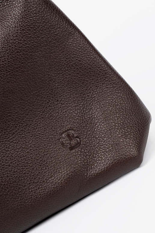 Elegant Braun Handtasche z kosmetyczką Zu środku