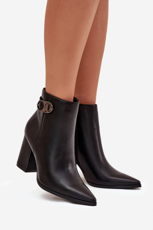 Damenstiefel Mit Dekorationen Detalem schZuarze Farbe Tharina