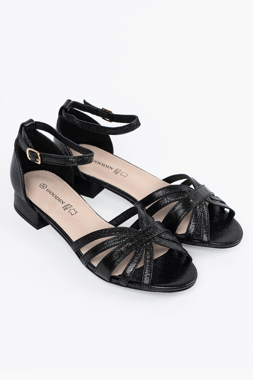 Eleganter Stil schZuarze Farbe Sandalen auf niedrigem Absatz