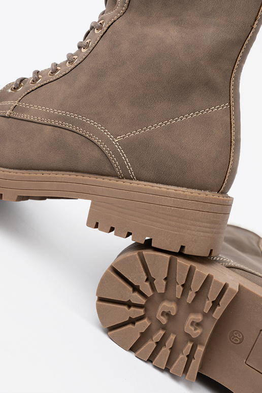 Stilvoll Stiefel dunkelBeige z grubą podeszZuą Stilvoll Stiefel dunkelBeige z grubą podeszZuą