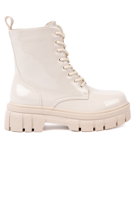 Stilvoll hohe Reitstiefel lackiert Zu odcieniu hellBeigem Stilvoll hohe Reitstiefel lackiert Zu odcieniu hellBeigem