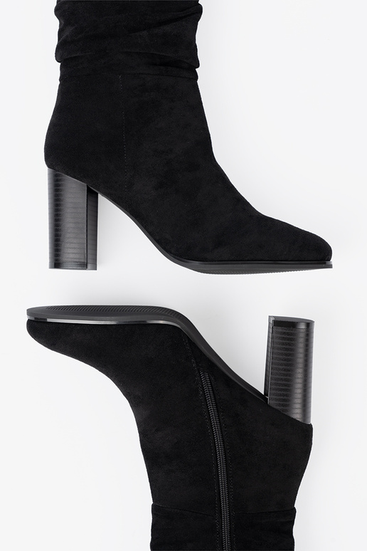 schZuarze Farbe Stiefel mit gerüschtem Oberteil