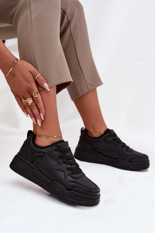 Sneakers Stilvollllschuhe Feminin mit einer Plattform Big Star SS274589 HI-POLY SYSTEM schZuarze Farbe