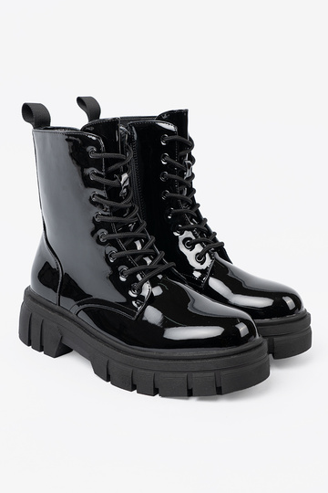 schZuarze Farbe lackiert hohe Reitstiefel na masyZunej podeszZuie