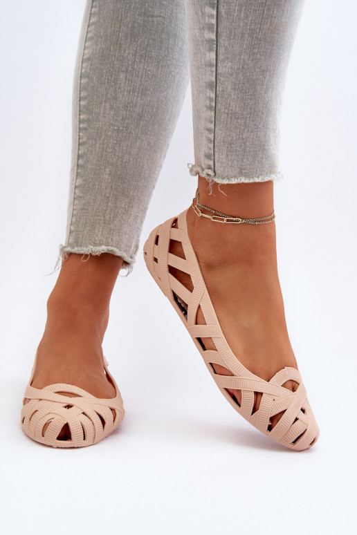 Gummiballerinas Nude Salam