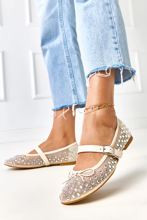 Beige Netz-Ballerinas mit Kristallen...