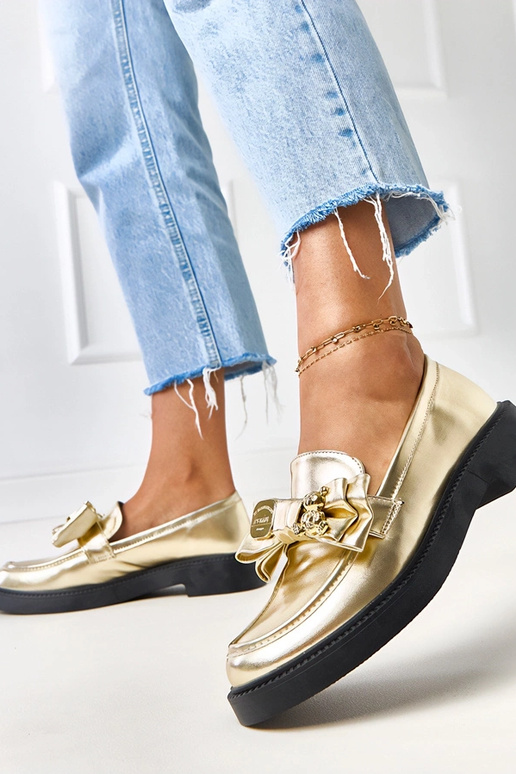 Goldene Mokassins mit Schleife und...