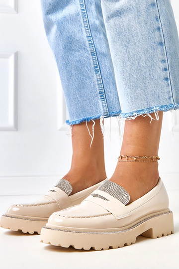 Beige Lackmokassins verziert mit Zirkonia Laures