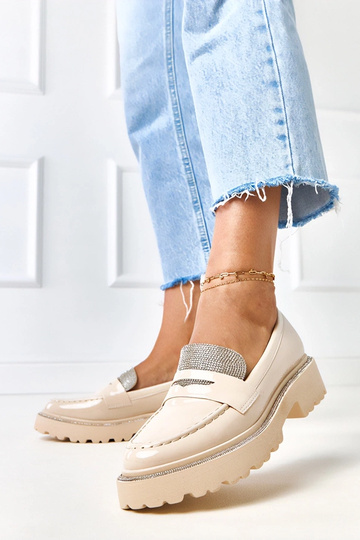 Beige Lackmokassins verziert mit Zirkonia Laures 2