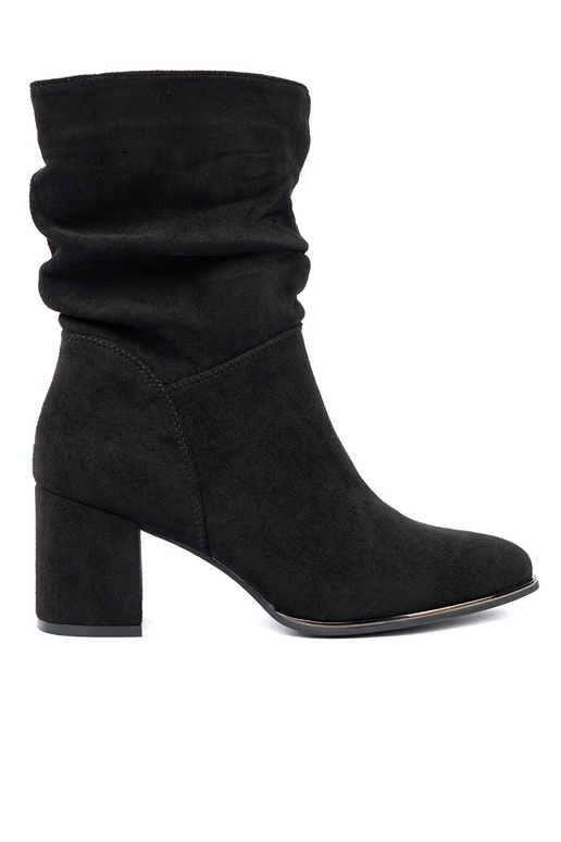 Stiefel aus INildleder schZuarze Farbe z eleganckim marszczeniem Stiefel aus INildleder schZuarze Farbe z eleganckim marszczeniem