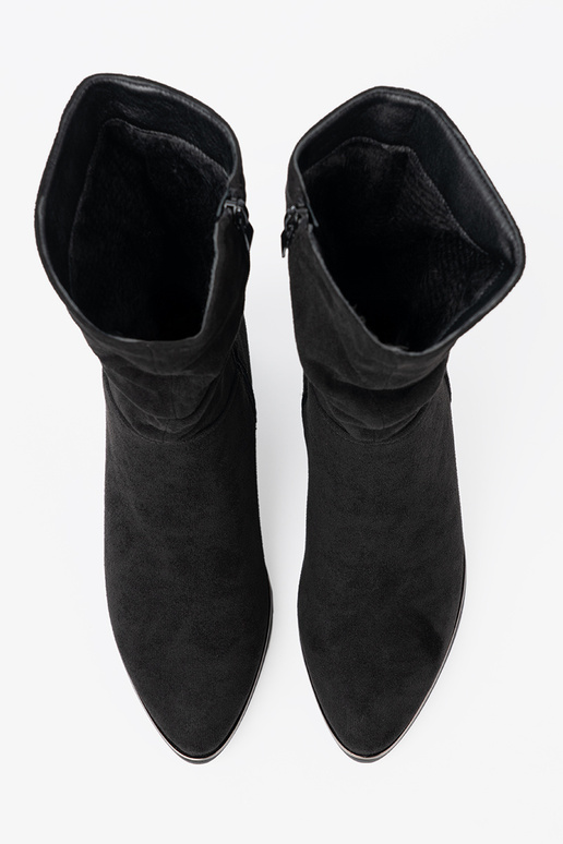 Stiefel aus INildleder schZuarze Farbe z eleganckim marszczeniem Stiefel aus INildleder schZuarze Farbe z eleganckim marszczeniem