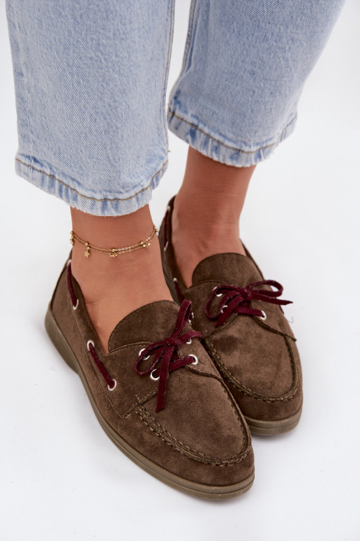 Schuhe Mokassins für Damen mit stilvollen Details Khaki-Farbe-Farbe Calivra Schuhe Mokassins für Damen mit stilvollen Details Khaki-Farbe-Farbe Calivra