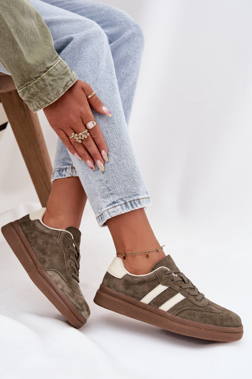 Sneakers Stilvollllschuhe Feminin aus INildleder mit einer Plattform Khaki-Farbe-Farbe Sylviona Sneakers Stilvollllschuhe Feminin aus INildleder mit einer Plattform Khaki-Farbe-Farbe Sylviona