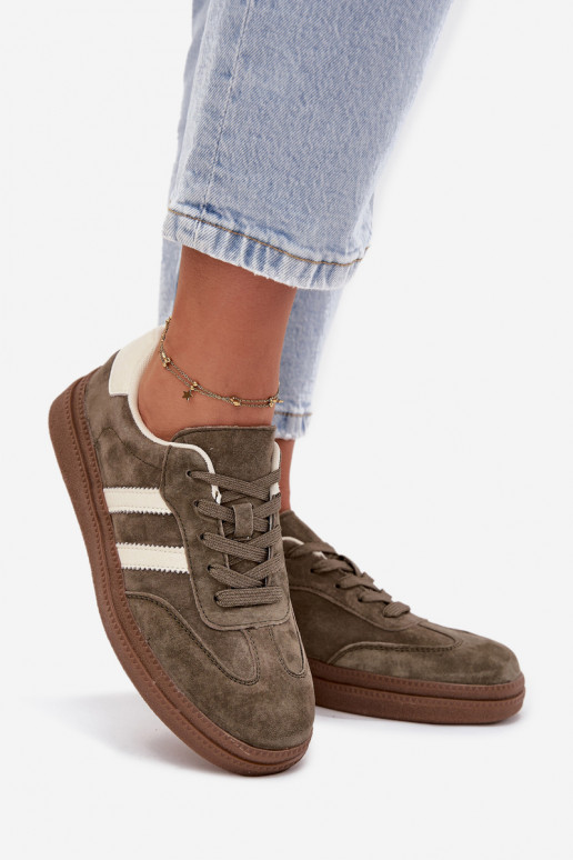 Sneakers Stilvollllschuhe Feminin aus INildleder mit einer Plattform Khaki-Farbe-Farbe Sylviona Sneakers Stilvollllschuhe Feminin aus INildleder mit einer Plattform Khaki-Farbe-Farbe Sylviona