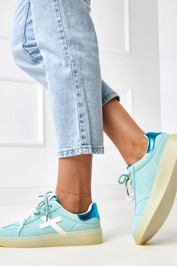 Eriksen Blaue Sneakers mit Plateau und weißer Einlage 2