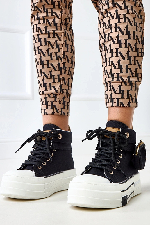 Yaren Schwarze High-Top Sneakers mit...