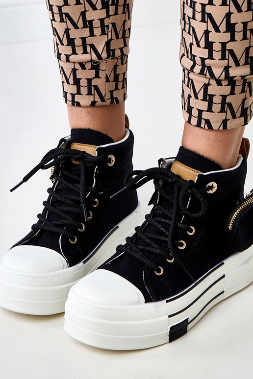 Yaren Schwarze High-Top Sneakers mit...