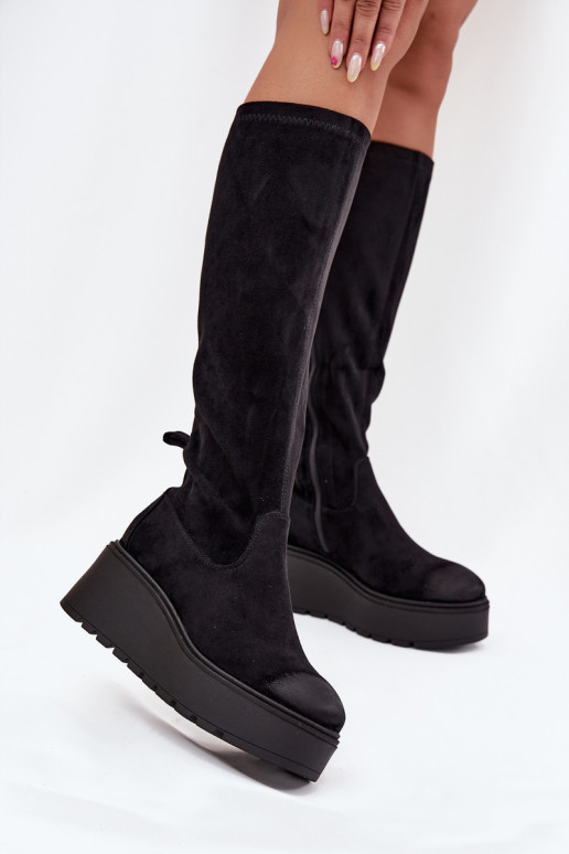 Damenstiefel Gegen die Straße mit einer Plattform I Koturnie Vinceza 58342 schZuarze Farbe Damenstiefel Gegen die Straße mit einer Plattform I Koturnie Vinceza 58342 schZuarze Farbe