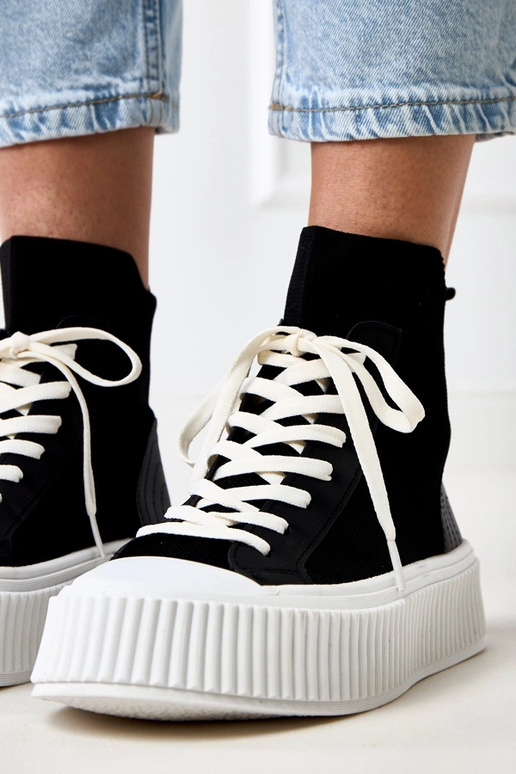 Schwarze Slip-On-Sneaker im...