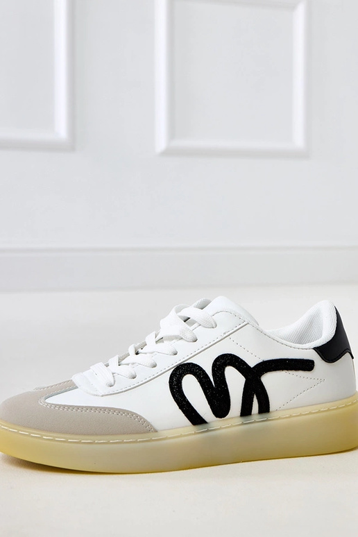 Weiße Sneakers mit Plattform und... Weiße Sneakers mit Plattform und...