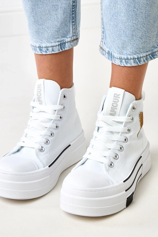 Weiße hohe Sneakers mit Plattform und...