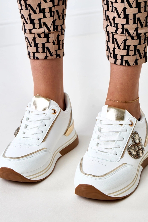 Weiße Sneakers mit Plattform,... Weiße Sneakers mit Plattform,...