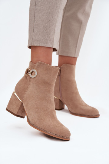 sich Zuarm laufen Damenstiefel Ze goldene Farbemi Detalami mit Absätzen Beige Dorisse