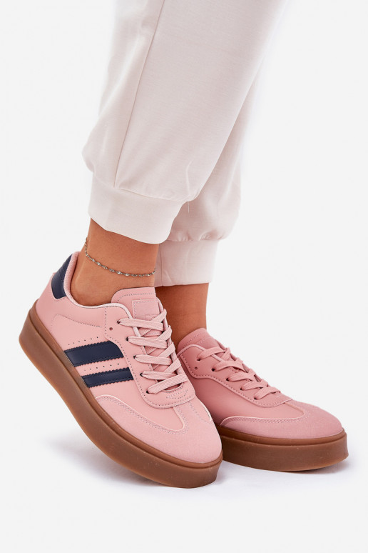 Sneakers Stilvollllschuhe Feminin mit einer Plattform aus Öko-Leder pinke Farbe Ediriella