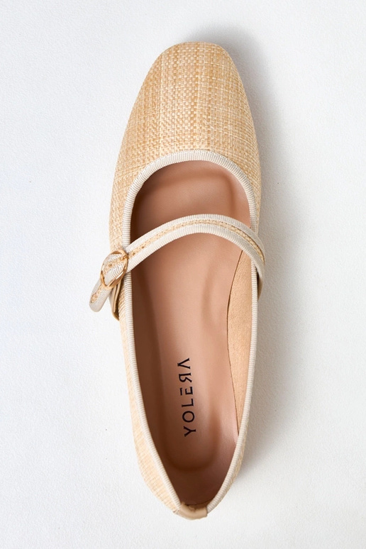 Sandfarbene geflochtene Ballerinas...