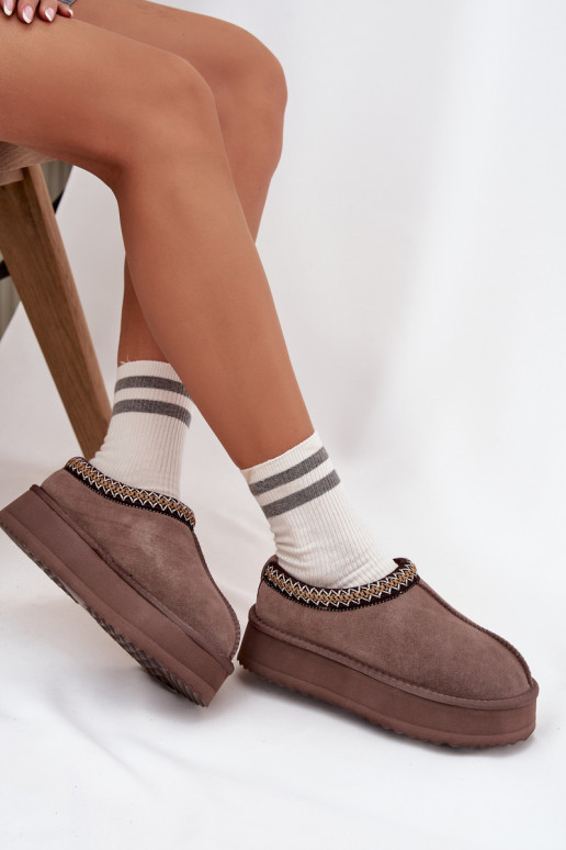 Niedrig aus INildleder Schneestiefel FemininHaftem mit einer Plattform Vinceza 97960 braune Farbe Niedrig aus INildleder Schneestiefel FemininHaftem mit einer Plattform Vinceza 97960 braune Farbe