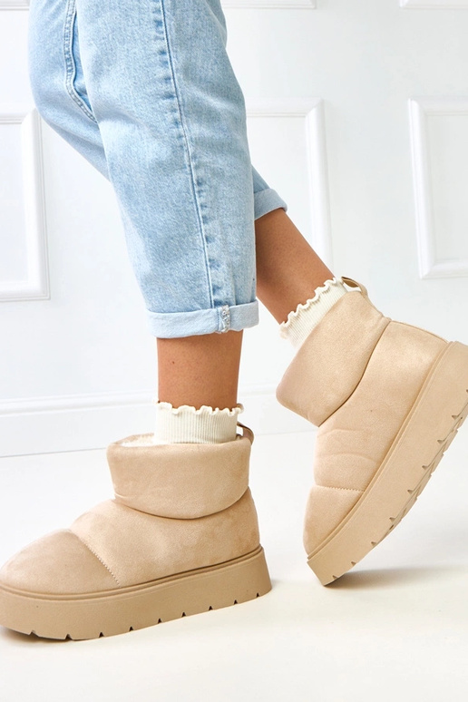 Helle sandfarbene gefütterte...