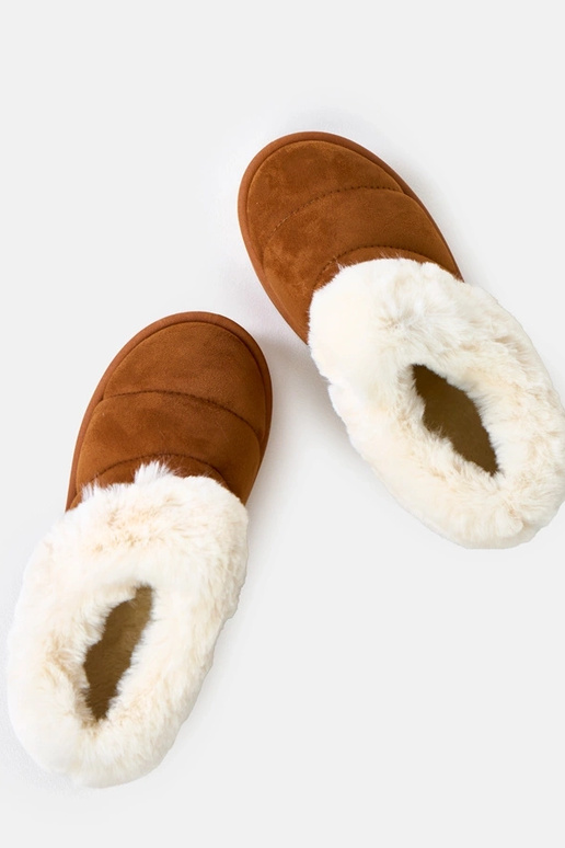 Braune kurze gefütterte Schneestiefel...