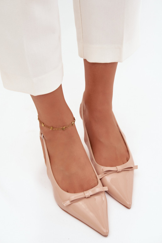 mit Lackeffekt Schuhe mit dünnen Absätzen mit Bändern Nude Olvena mit Lackeffekt Schuhe mit dünnen Absätzen mit Bändern Nude Olvena