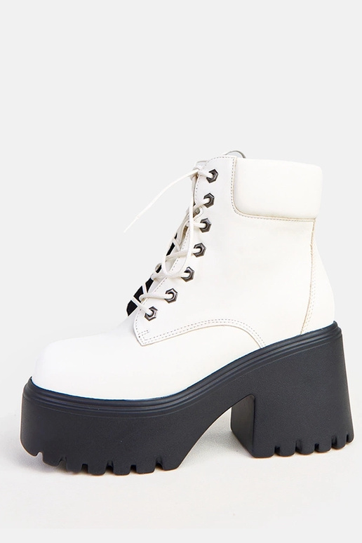 Janja weiße Stiefeletten auf massivem...