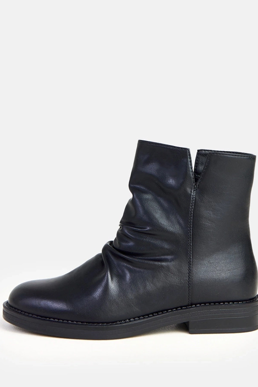 Schwarze Damen-Stiefeletten mit... Schwarze Damen-Stiefeletten mit...