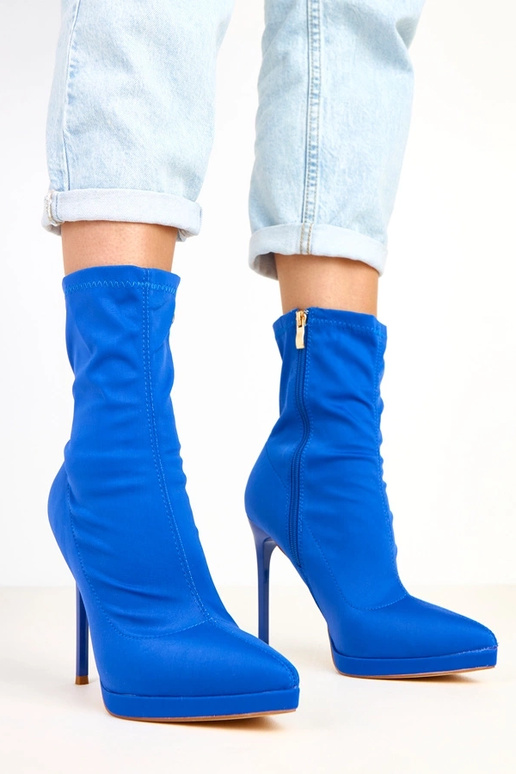 Blaue satinierte Stiefeletten mit... Blaue satinierte Stiefeletten mit...