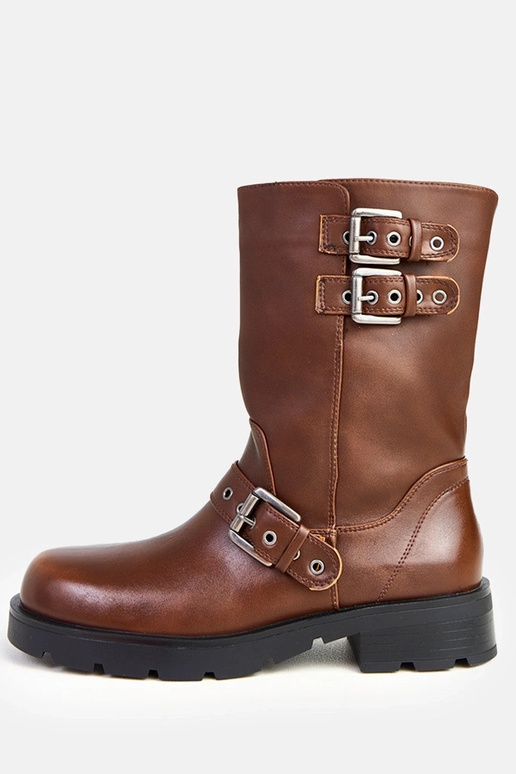 Braune Stiefeletten mit Plattform und... Braune Stiefeletten mit Plattform und...