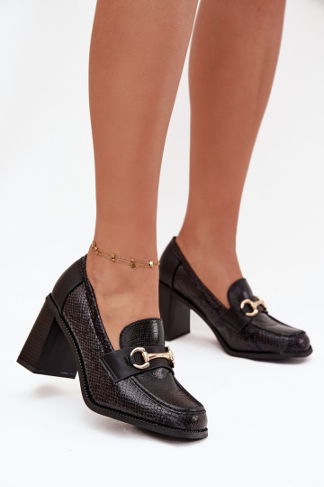 Damen Schuhe mit Absätzen und goldenen Details in Schwarz Novella 2