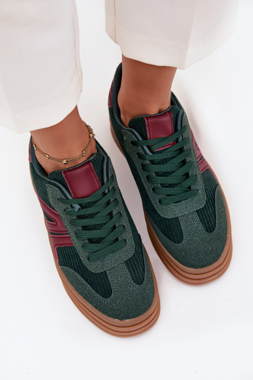 Samt Sneakers Stilvollllschuhe Feminin mit einer Plattform grüne Farbe Skye