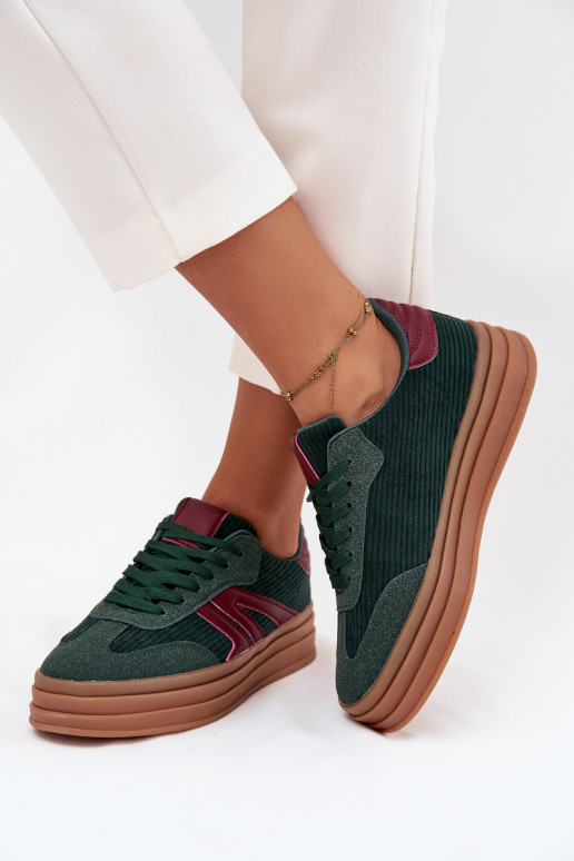 Samt Sneakers Stilvollllschuhe Feminin mit einer Plattform grüne Farbe Skye
