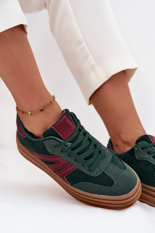 Samt Sneakers Stilvollllschuhe Feminin mit einer Plattform grüne Farbe Skye