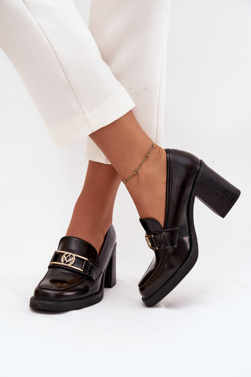 Schuhe Feminin mit Absätzen Ze goldene Farbem Detalem CzekoladoZue Privelle Schuhe Feminin mit Absätzen Ze goldene Farbem Detalem CzekoladoZue Privelle