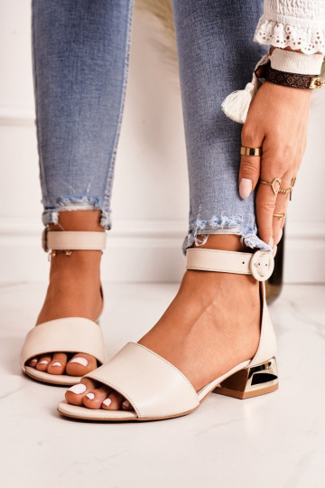 Damensandalen mit goldfarbenen Absätzen Laura Messi 2143 Beige 2
