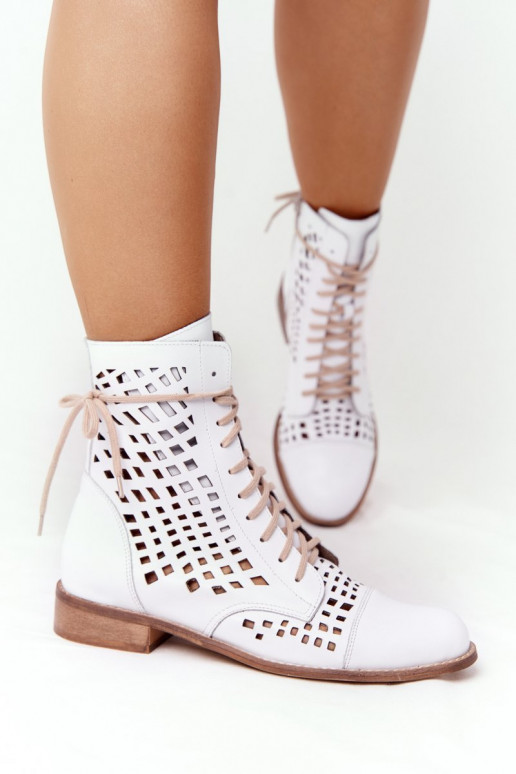 Zazoo 2627 mit durchbrochenen Elementen Haut Stiefel Zueiße Farbe