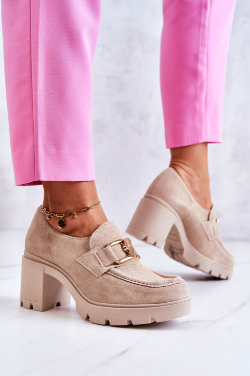 Eleganter Stil Schuhe mit Absätzen mit goldenen Details elfenbeinfarbe Lemar Harmell Eleganter Stil Schuhe mit Absätzen mit goldenen Details elfenbeinfarbe Lemar Harmell