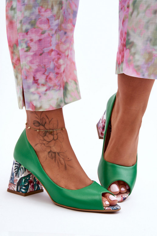 Haut Schuhe mit verzierten Absätzen LeZuski Shoes 2608/K grüne Farbe