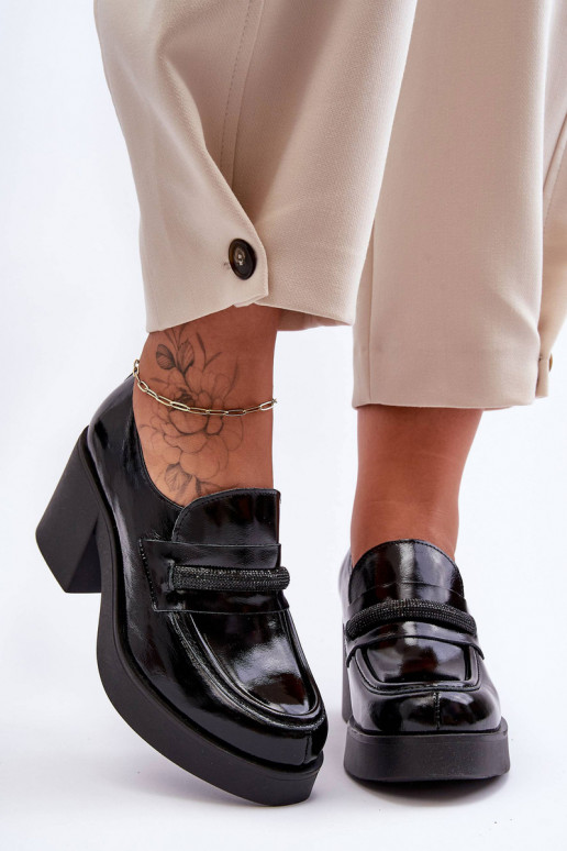 Haut Schuhe mit Absätzen mit Ornamenten schZuarze Farbe Lemar Gelanor Haut Schuhe mit Absätzen mit Ornamenten schZuarze Farbe Lemar Gelanor